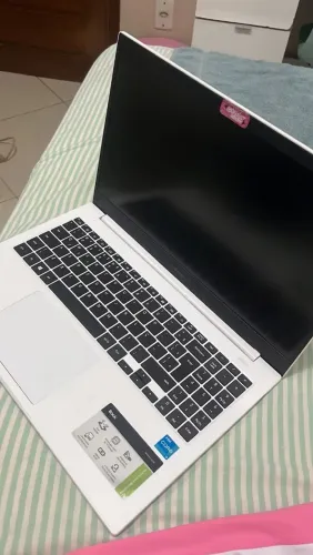 Notebook Samsung Book i3 11ª Geração, 12GB RAM, 1TB, Tela Full HD