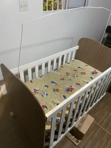 Berço com colchão em ótimo estado!