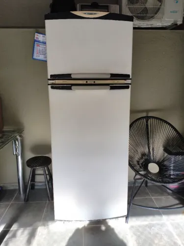 Geladeira Brastemp 440 L