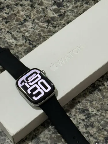 Apple Watch S10