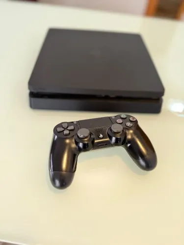 Ps4 SLIM 1TB