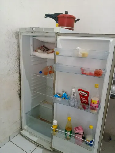 Geladeira continental 