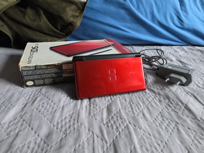 Nintendo DS Lite Vermelho