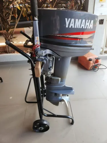 Motor de Popa 25 HP ano 98