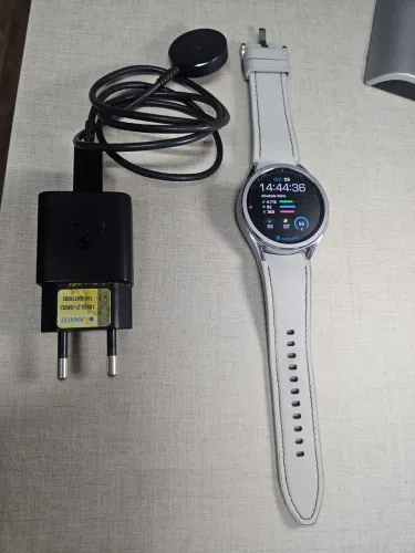 Samsung Galaxy Watch 6 Classic
