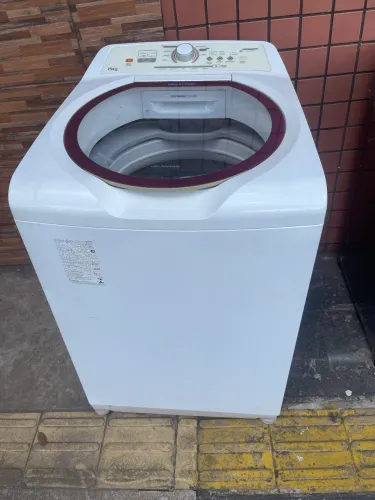 Vendo maquina de lavar 15 kg 1100