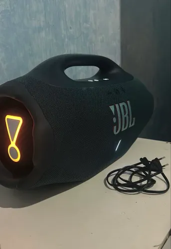 JBL BOOMBOX 4