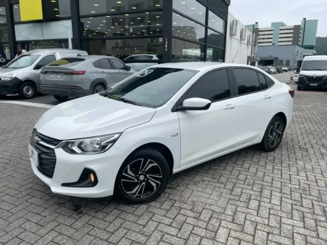 Chevrolet Onix Plus LT 1.0 12V Flex Mec. 4P 2024