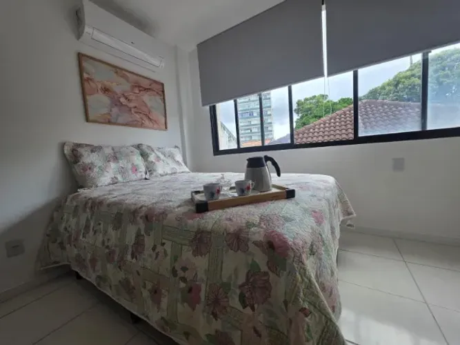 Studio Completo com Ar ao lado do Colégio Salesiano Nazaré