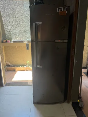 Vendo Geladeira BRASTEMP
