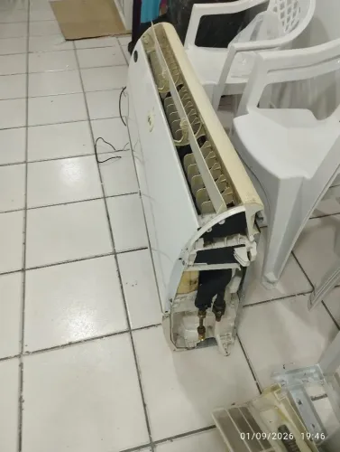 Ar-condicionado Carrier 24 mil