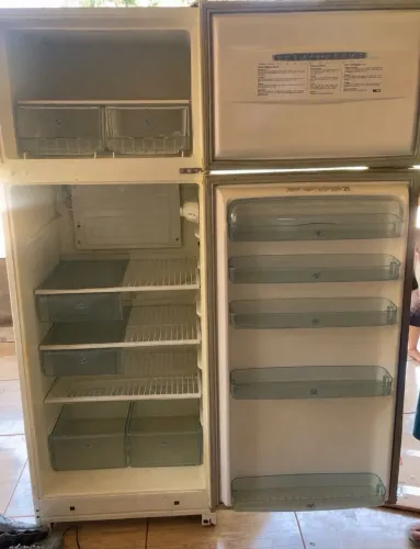 GELADEIRA ELECTROLUX