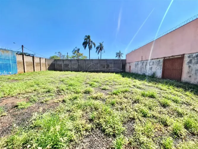 Terreno de 655m² murado para locação e venda - Jardim Salgado Filho