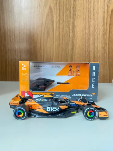 Miniatura Formula 1 - MCL38 Miami 2024