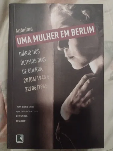 Vendo livro "Uma mulher em Berlim"