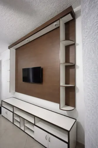 PAINEL COM RACK PARA SALA