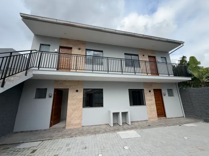Alugo AP de 1 quarto na palhoça