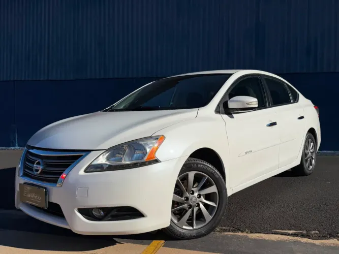 Nissan Sentra SV 2.0 Flexstart 16V Aut. 2014