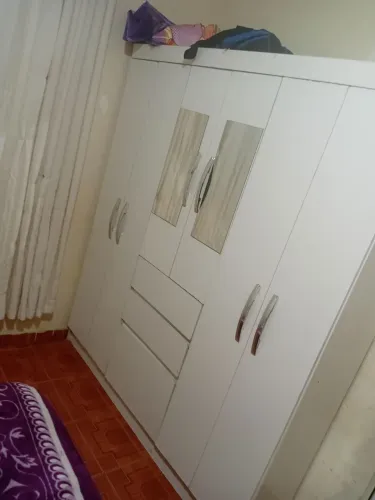 Guarda roupa 6 portas usado