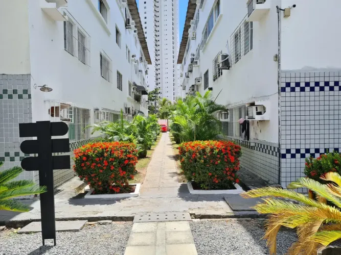 OPORTUNIDADE EXCELENTE APARTAMENTO 80M² 2 QUARTOS 1 SUITE 1 VAGA SOMBRA NO MELHOR DA ZONA