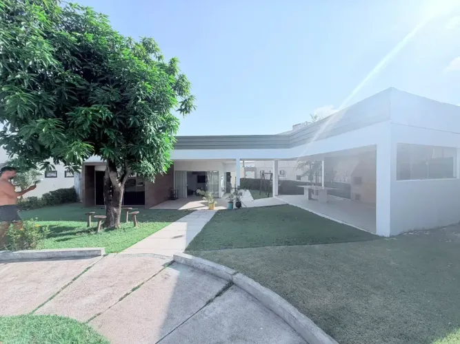 CASA À VENDA CONDOMÍNIO RAÍZES | SALINAS | 480M² | 4 SUÍTES