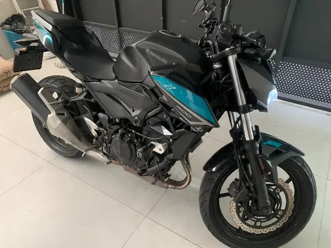 Z400 Prata com azul