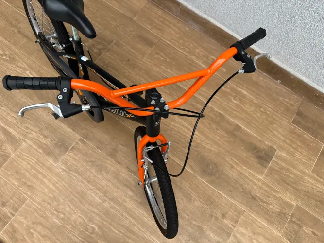 Vendo bicicleta aro 20 da Apollo nathor tipo cross 