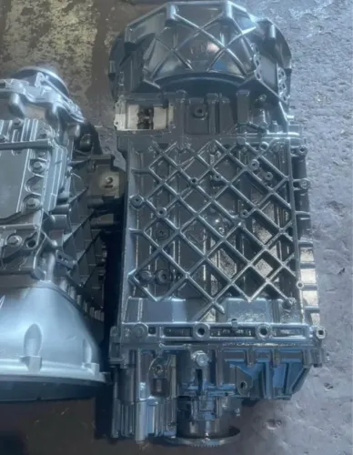 Caixa câmbio ZF 16s 2280 iveco 
