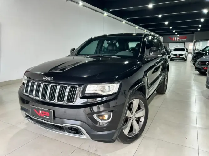 Jeep Grand Cherokee Limited 3.0 TB Dies. AUT 2015