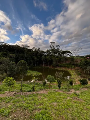 Terreno em condomínio de sítio (Único) 