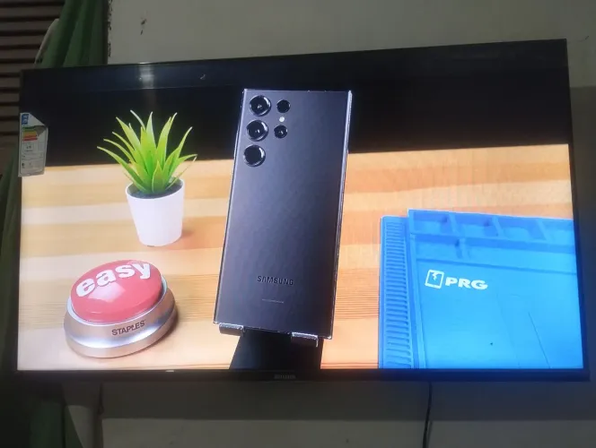 tv Aiwa 43 polegadas nova só com duas semanas de uso