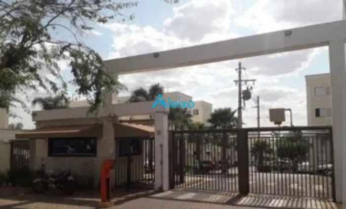 Apartamento no Condomínio Parque Rio Iguaçu