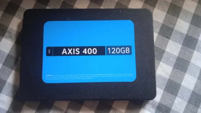 SSD 120gb , marca AXIS 400 - 2,5 Pol. - SE TIVER INTERESSE JÁ VAI COM WINDOWS 10