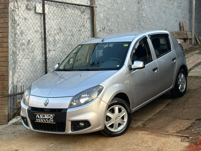 Renault Sandero Expression Hi-flex 1.6 8V 5P 2014