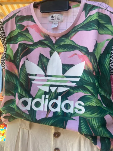 Camiseta Adidas coleção Collab Farm