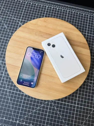 iPhone 13 128GB
