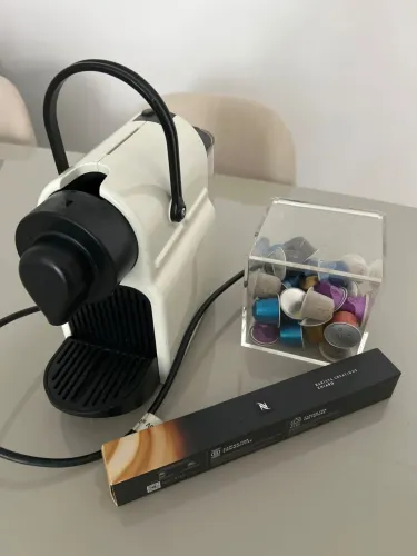 Nespresso Essenza Mini Original