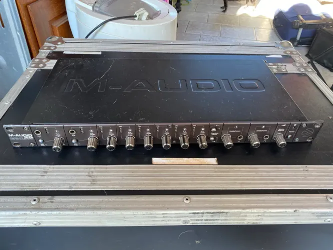 PLACA DE ÁUDIO MAUDIO 2626