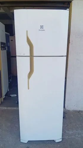 Geladeira Eletrolux