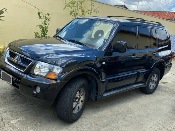Mitsubishi Pajero Full GLS/gls/pkhpe 3.2 Dies.ti 5P 2004