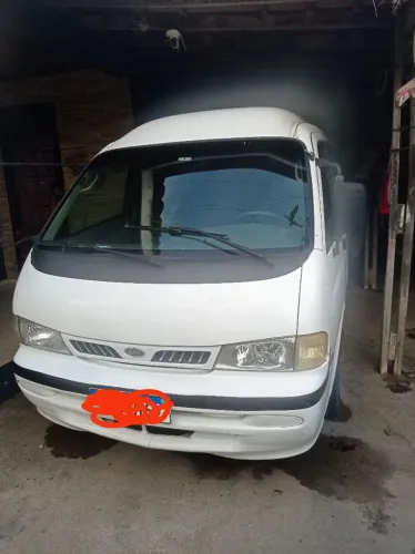 Kia Motors Besta GS Grand 3.0 8V 16L Diesel 2000