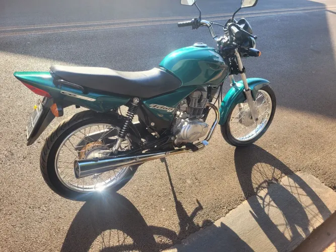 Honda cg es 125 2005