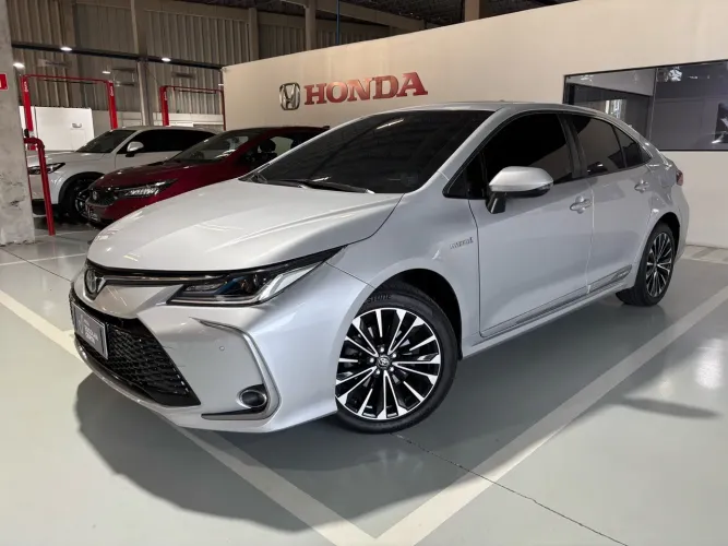 Toyota Corolla Altis Prem. Hybrid 1.8 Flex AUT 2024
