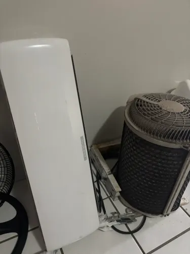Ar condicionado split 9mil btus Agratto