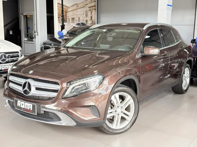 Mercedes-Benz GLA 200 Adv. 1.6/1.6 TB 16V Flex Aut. 2017