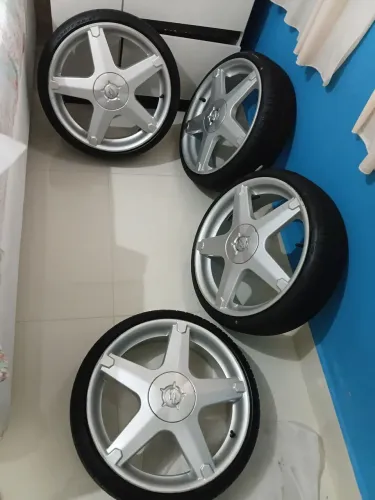 Rodas 18 axxis tala 6 4x100