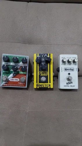 Pedais de guitarra