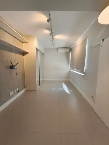 Imóvel para aluguel tem 30 metros quadrados com 1 quarto em Glória - Rio de Janeiro - RJ