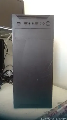 Só a CPU core i3 funcionando perfeitamente 