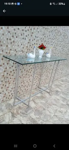 Aparador de inox com vidro